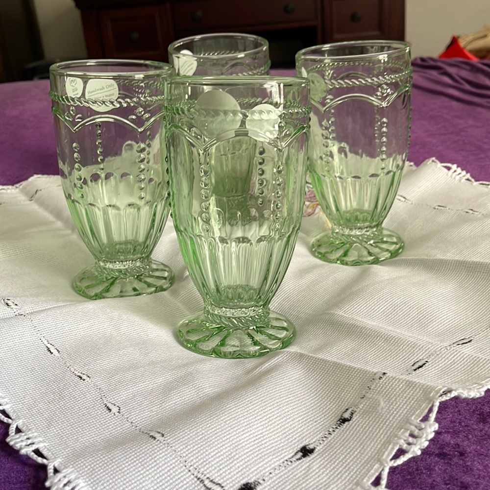 Princess House Marbella Mint Footed Glasses